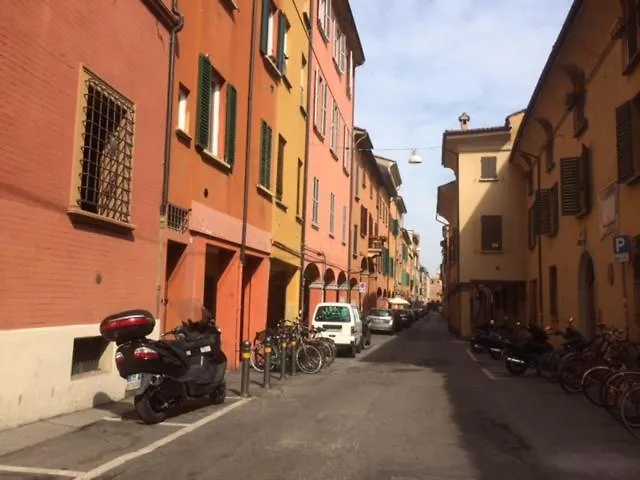 Suite del Borgo - Affittacamere - Guest house Bologna